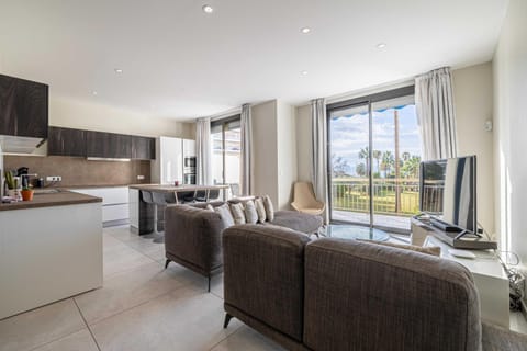 Splendid apartment, Sea view, Parking - Croisette Apartment in Cannes