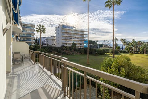 Splendid apartment, Sea view, Parking - Croisette Apartment in Cannes