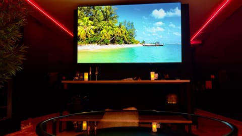 TV and multimedia, Living room