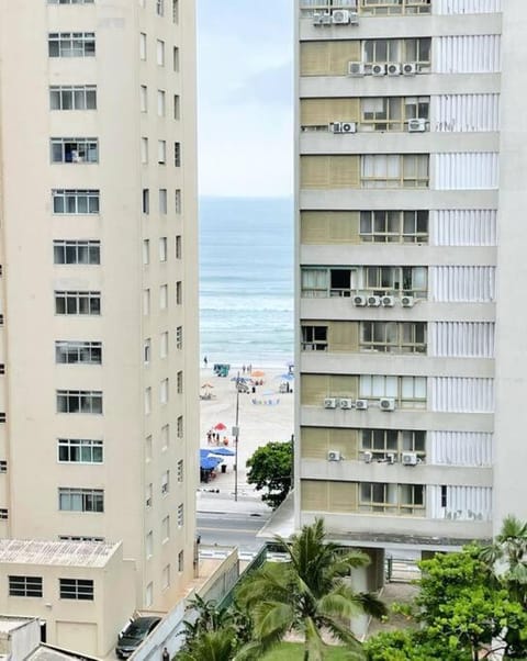 Beach, Location