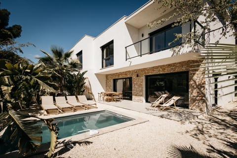 Villa 443 - heated pool near the beach Villa in Saint-Raphael