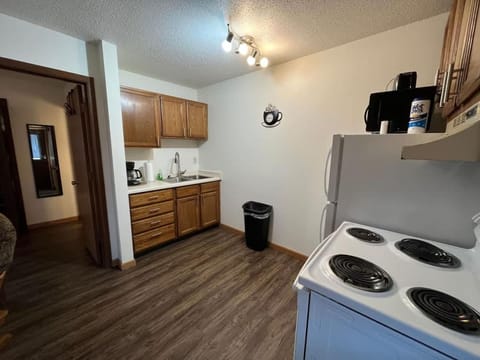 Apartment E - Rental Unit in Tomah Apartment in Wisconsin