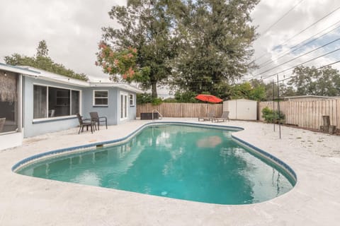 Swimming pool