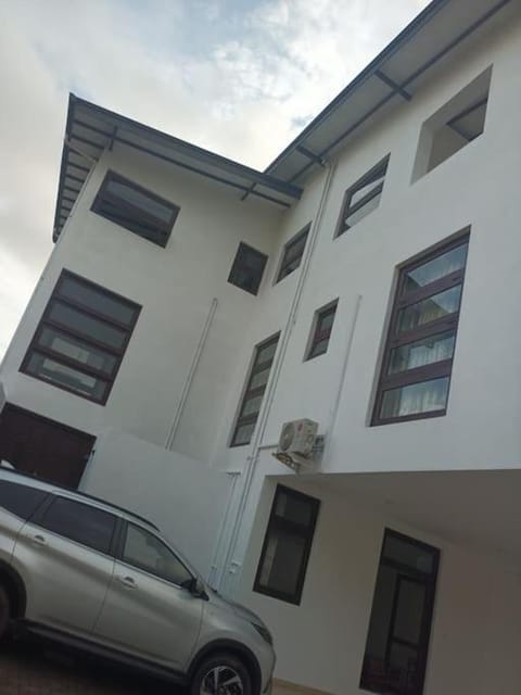 Property building, Parking