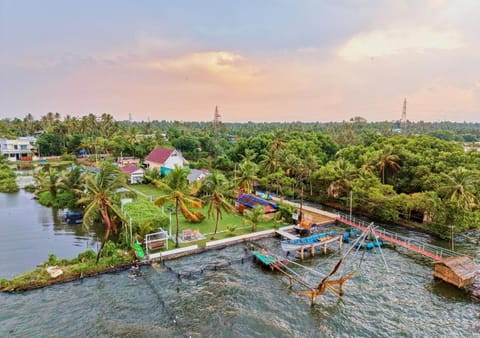 Natural landscape, Bird's eye view, View (from property/room), Lake view