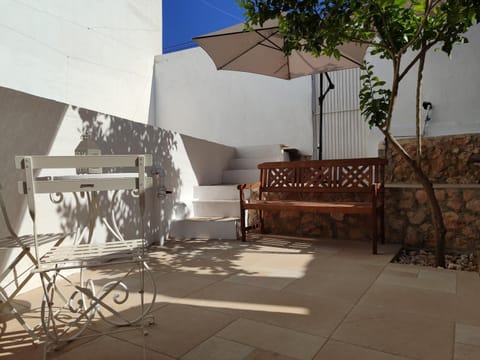 Patio, Balcony/Terrace