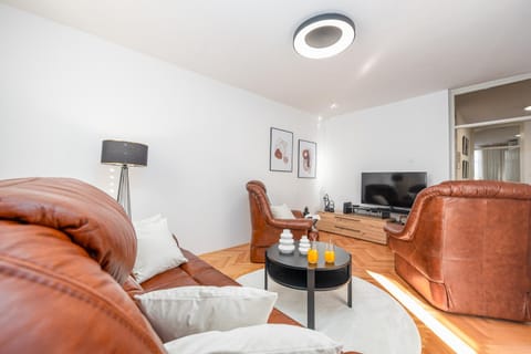 A&M 3 BRIDGE Luxury Center Apartment in Zadar