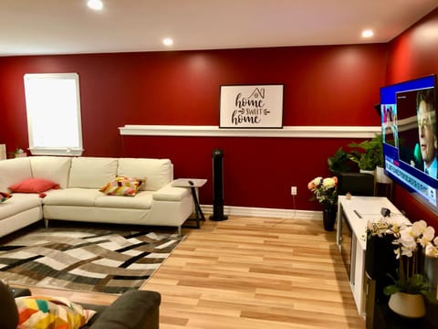 TV and multimedia, Living room, Seating area