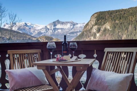 Nearby landmark, Winter, Balcony/Terrace, Food and drinks, Mountain view, Alcoholic drinks