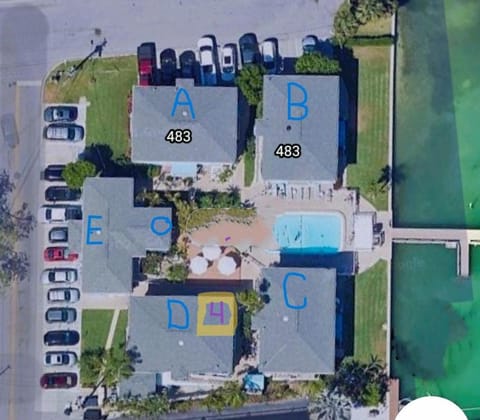 Mandalay Bay Studio Apartment hotel in Clearwater Beach