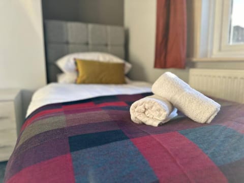 Home away from Home - Perfect for Contractors House in Newark-on-Trent