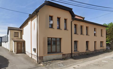 Le virage Francorchamps Apartment in Wallonia, Belgium