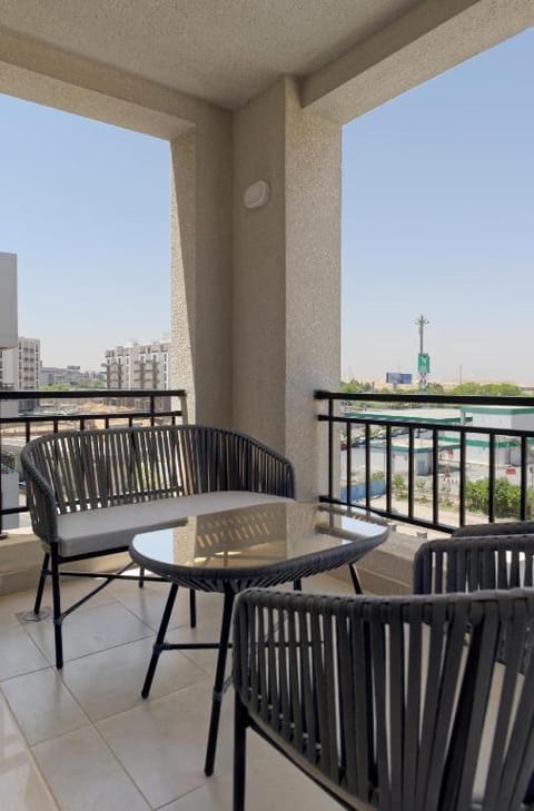 Day, Balcony/Terrace, Seating area