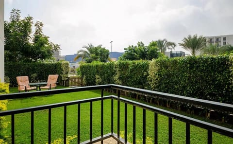 Garden, Balcony/Terrace