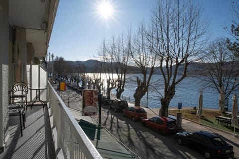 Panagiotidis lake house Apartment in North Macedonia
