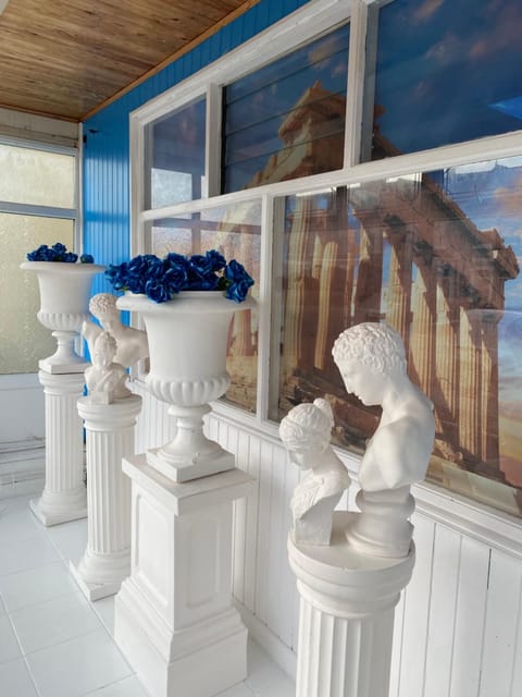 Decorative detail