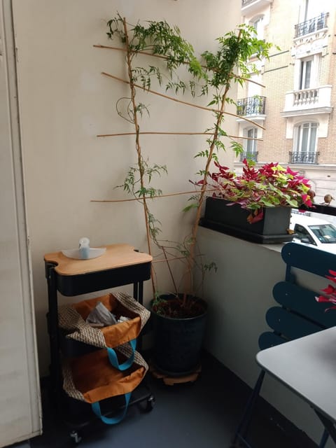 Paris Bécon Apartment in Courbevoie