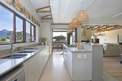 Mountain view, kitchen