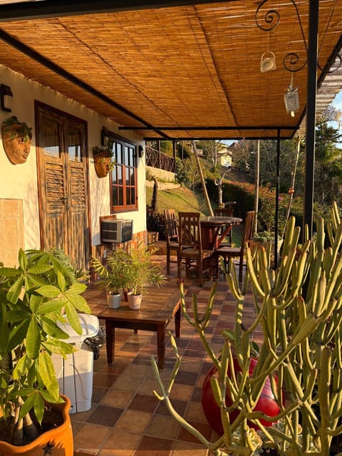 Suíte em Miguel Pereira Vacation rental in Miguel Pereira