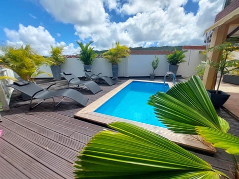 Patio, Pool view, Swimming pool, sunbed