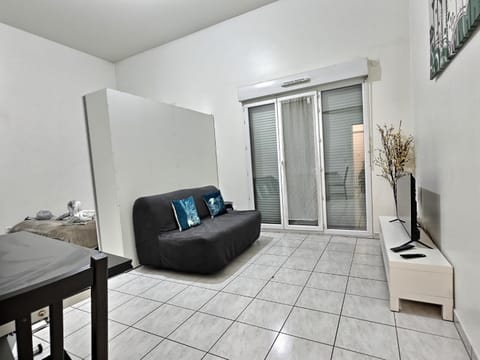 Cocon de Champs *Disney*Paris*Wifi* Apartment in Île-de-France