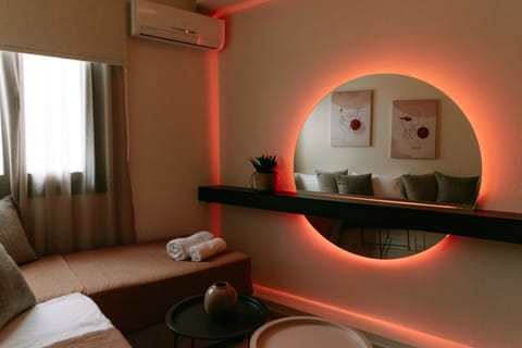 Bedroom, air conditioner