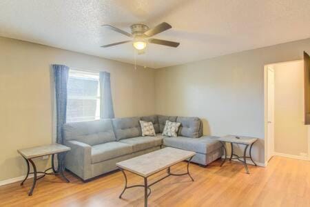 One-bedroom ready for you near Fort Sill Apartment in Lawton
