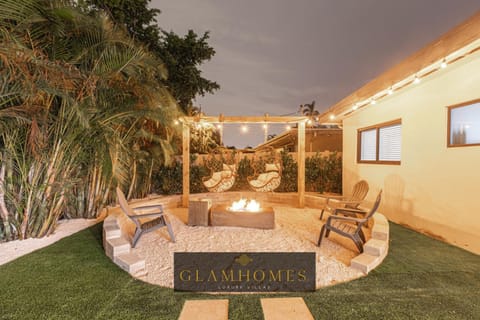 Patio, Night, Balcony/Terrace, Seating area, fireplace