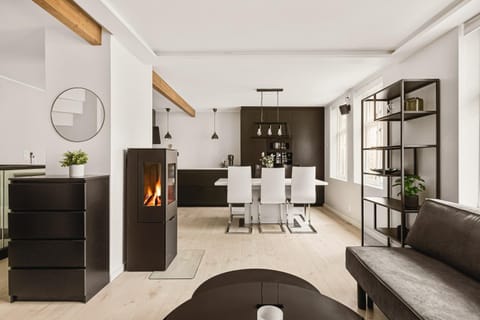 Living room, Seating area, Dining area