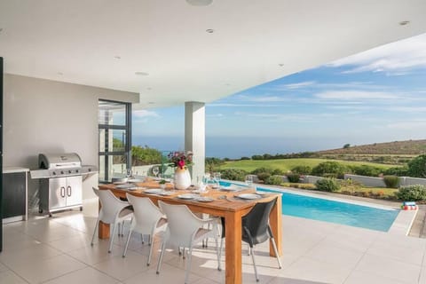 Paradise Views - Pezula Golf est House in Knysna