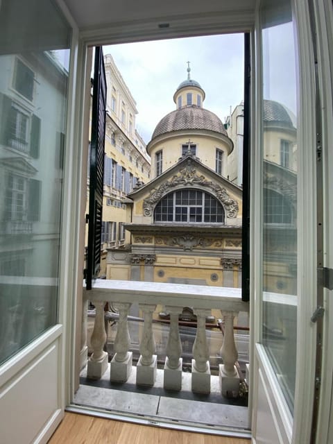 Property building, Day, View (from property/room), Balcony/Terrace