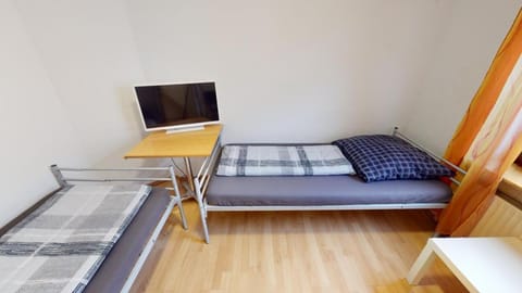TV and multimedia, Bedroom