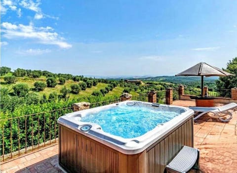Natural landscape, Hot Tub