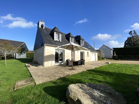 Maison VUE MER, jardin, terrasse, WIFI, au SUD, à TREBEURDEN - Réf 663 Villa in Brittany