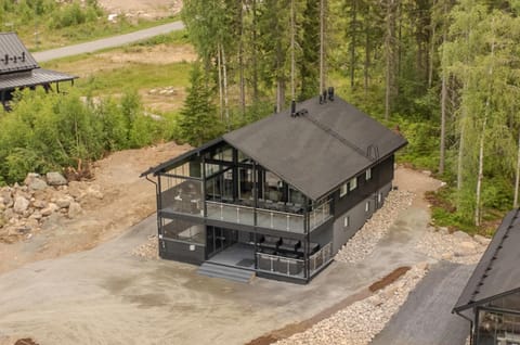 Property building, Day, Natural landscape