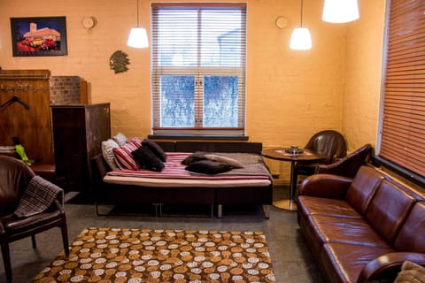 Bed, Seating area, Bedroom