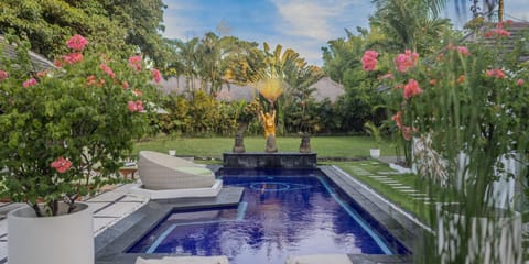 Natural landscape, Garden, Pool view, sunbed