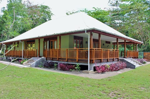 Facade/entrance, Facade/entrance, Day, Garden, View (from property/room), Garden view