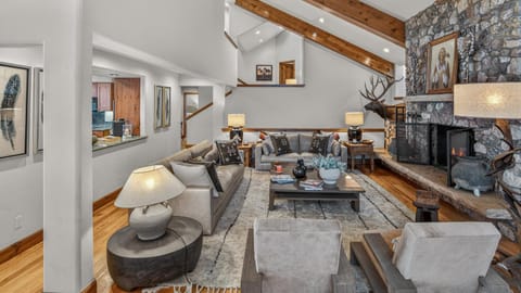 Navigator Lodge House in Beaver Creek