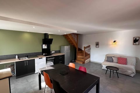 Living room, Dining area, oven, stove