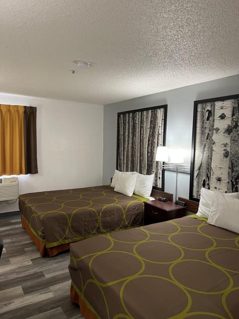 Super 8 by Wyndham Trinidad Hotel in Trinidad