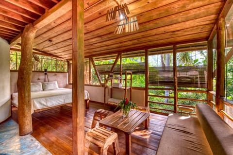 Bedroom, Mountain view