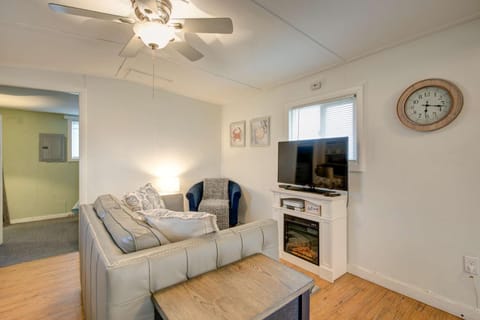 Seascapes Cottage 1-Bed by the Sea w fireplace House in Grayland