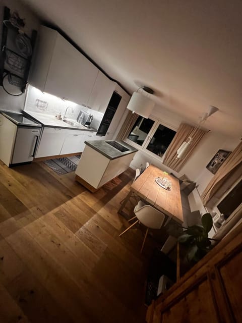 Kitchen or kitchenette, dishwasher, minibar, pet friendly, stove
