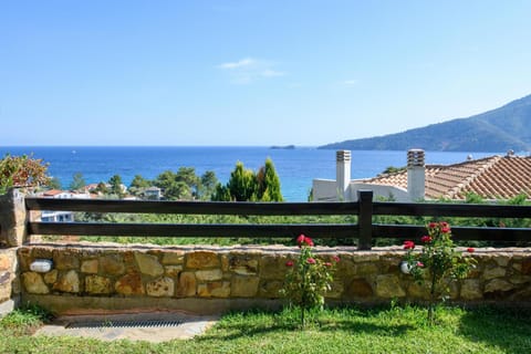 Garden, Sea view
