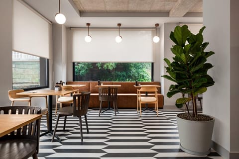 Restaurant/places to eat, Breakfast