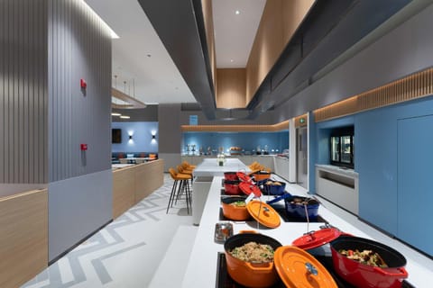 Restaurant/places to eat, Restaurant/places to eat