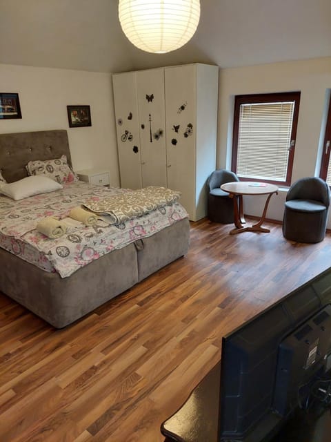 Apartman Birboni Pul ZEMUN Apartment in Belgrade