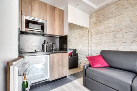 Volontaire Apartment in Paris