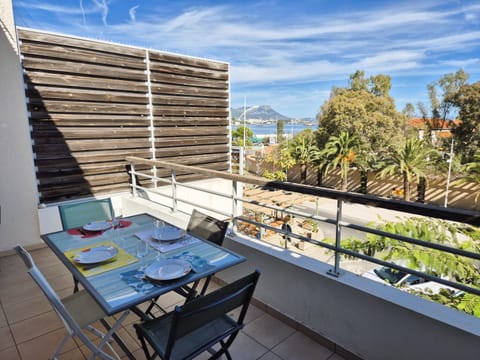 Day, Balcony/Terrace, Dining area, Sea view
